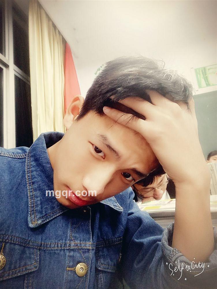 17岁的学生的头像