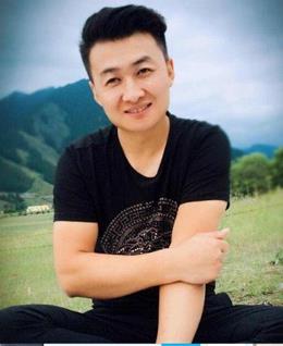 淡藍色愛的头像