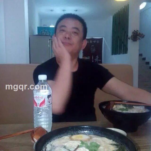 小松鼠的头像