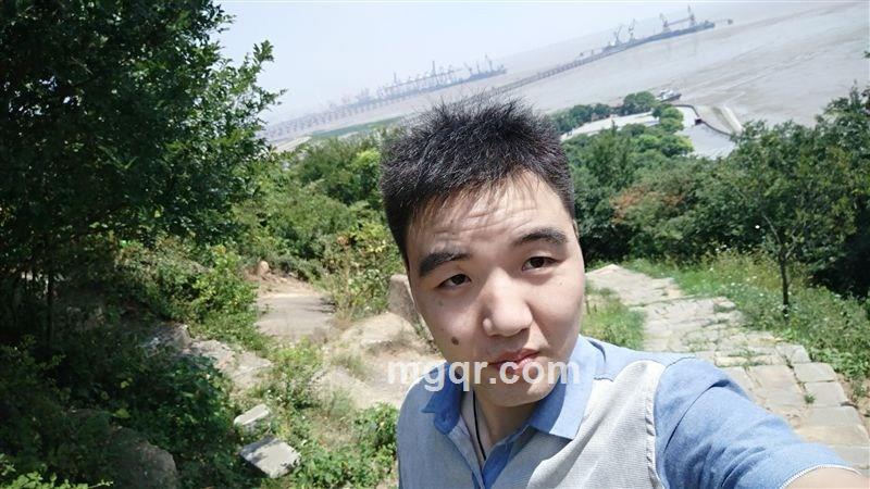 一辈子只约一人的头像