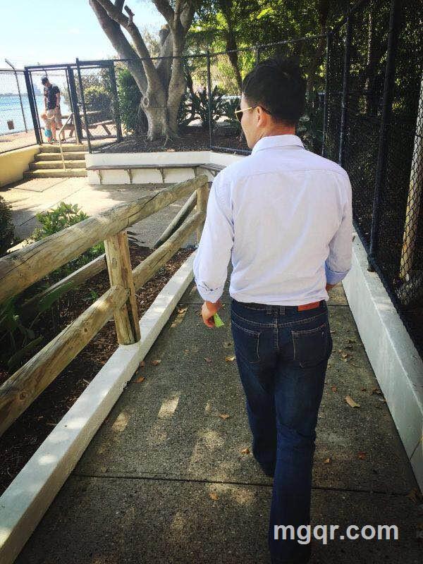 寂寞男孩男孩的头像