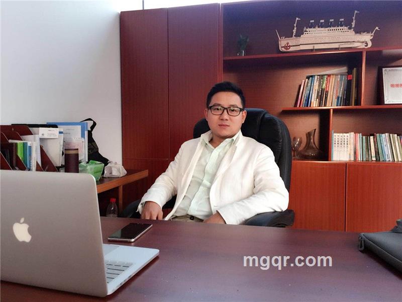 久骑巴丝丝6116的头像