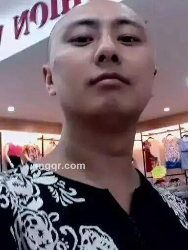 桀骜不驯的头像