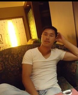 阳光男QT的头像