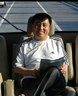 信致科技萧文的头像