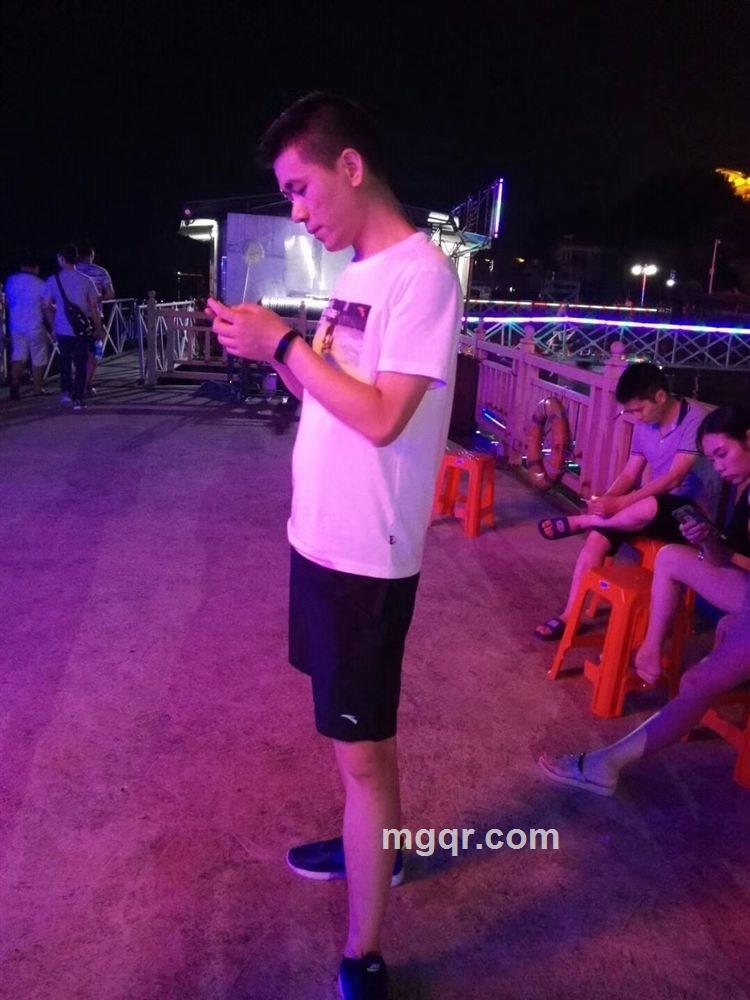 舒克拉拉的头像