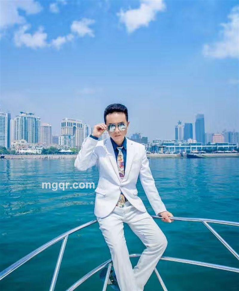 西装暴徒的头像