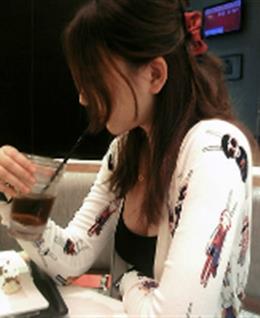 完美无瑕的静静的头像