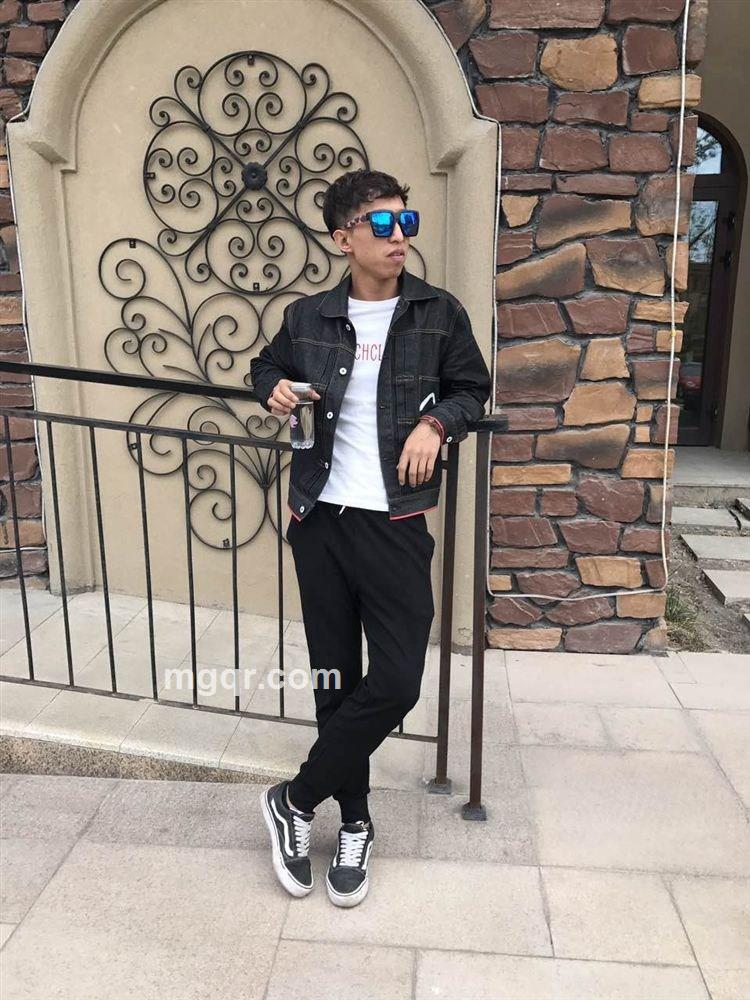 只想懂你的头像