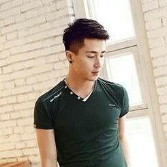 一柱擎天恋蝶的头像