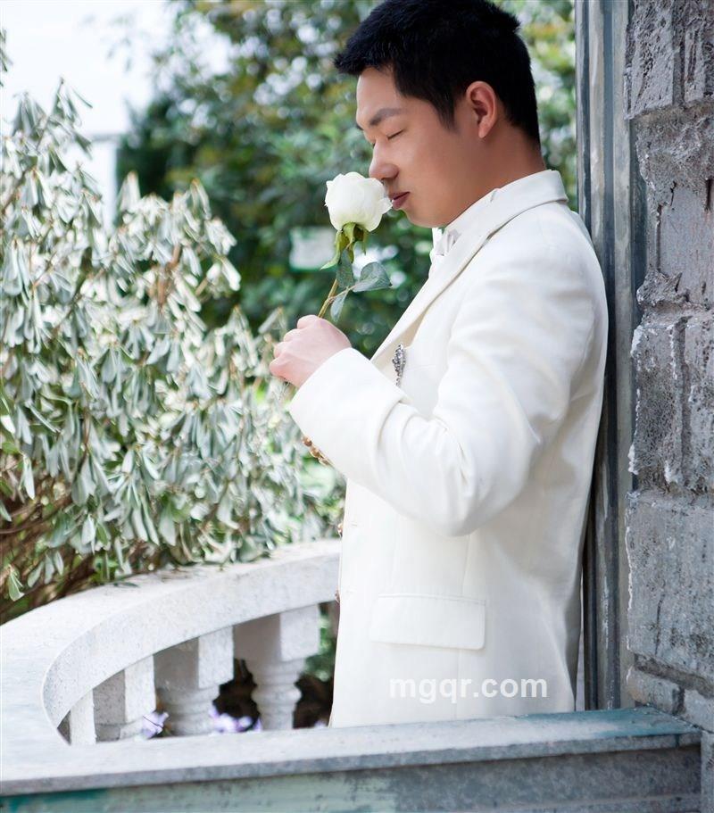 热带雨林冷雨夜的头像