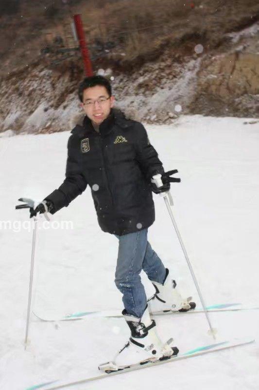 蒹葭苍苍的头像