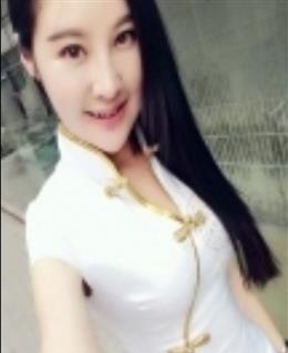 拥吻如飞扬的头像