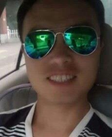 无聊寂寞的头像