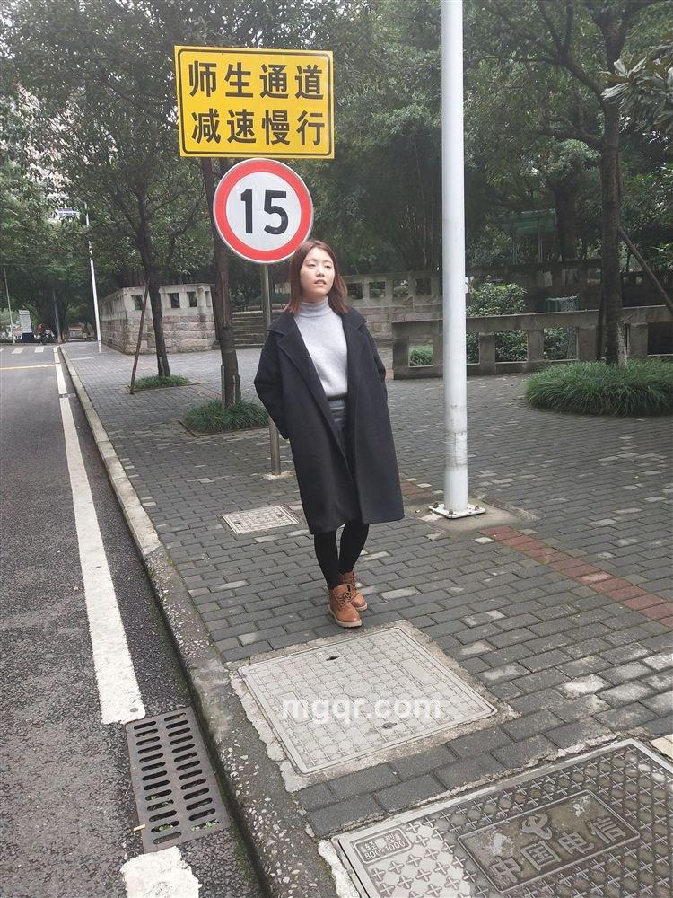 单纯女孩??的头像