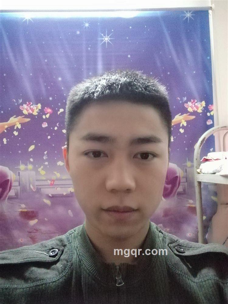 蓝蓝的天的头像