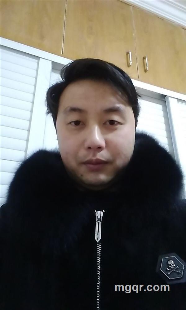 暗夜偷香的头像