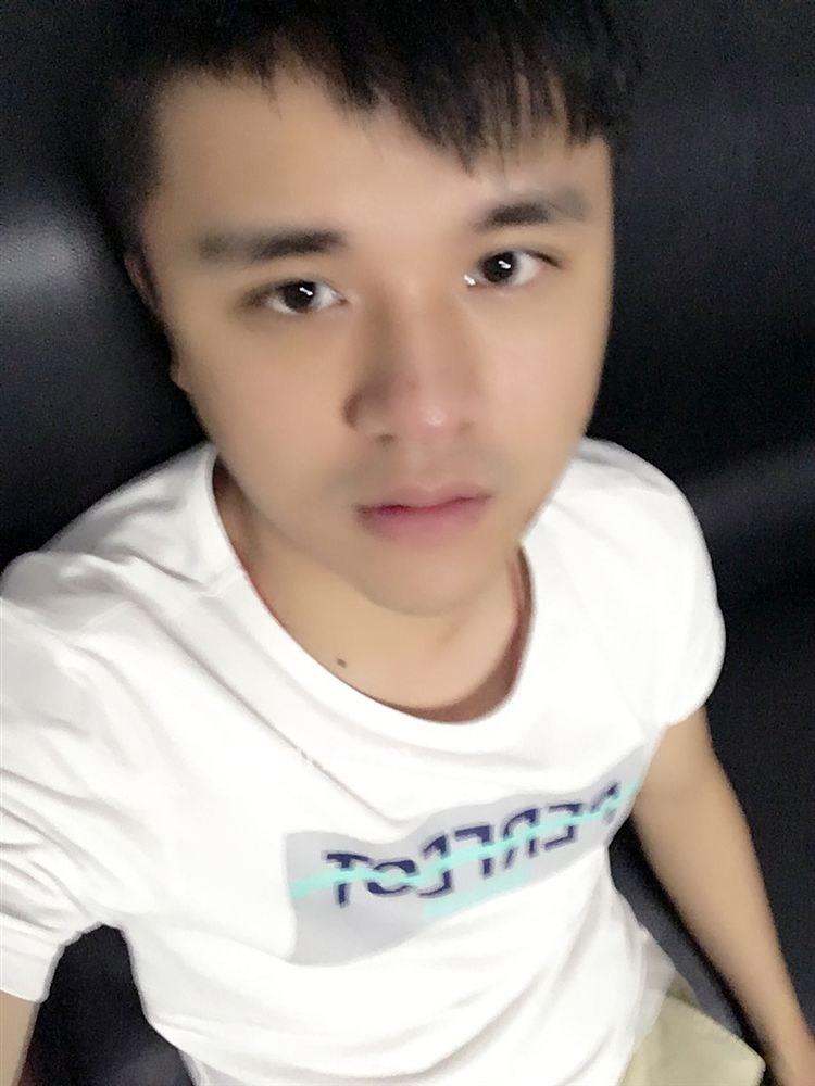 指尖的挑逗的头像