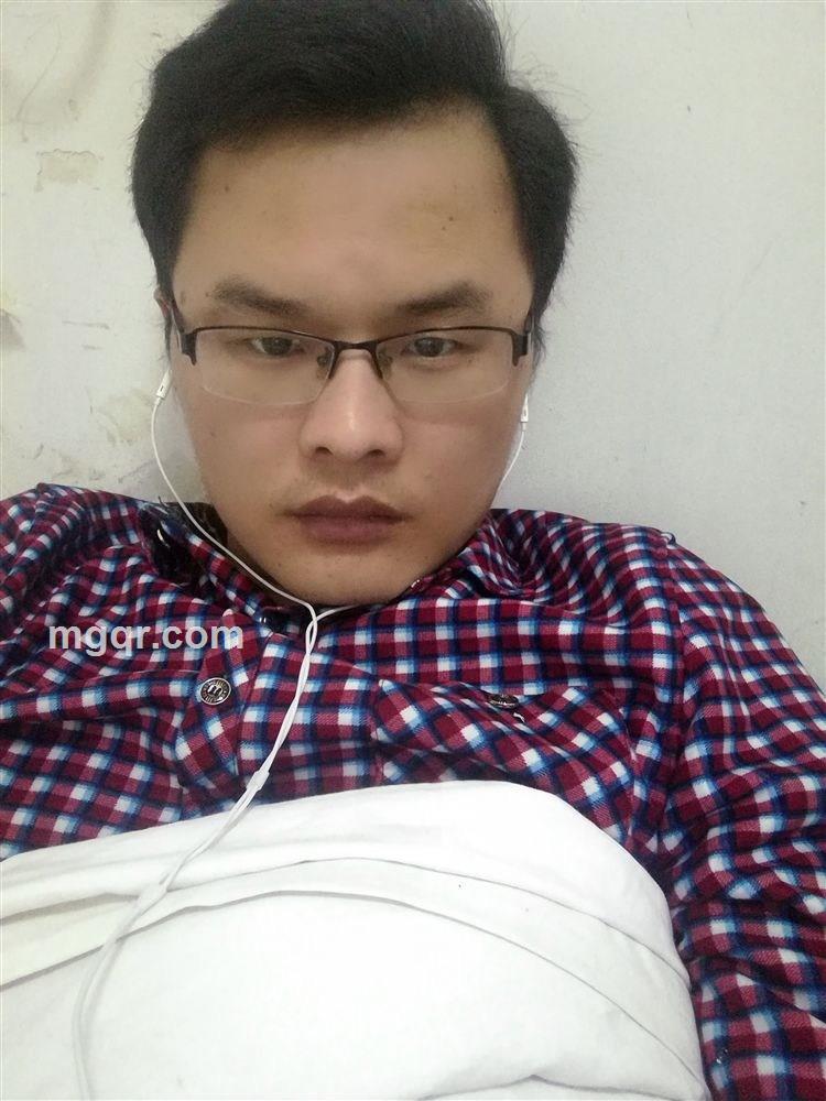 右手很忙的头像