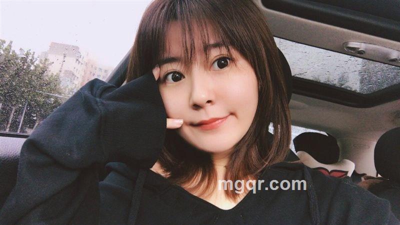 简简单单@的头像