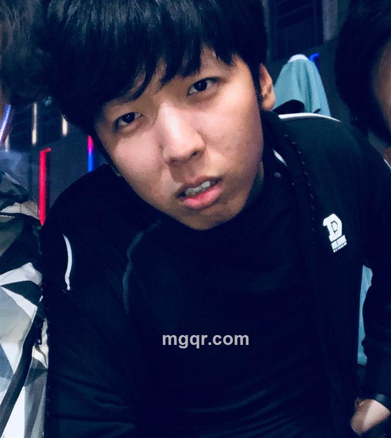 阳光明媚你虎哥的头像