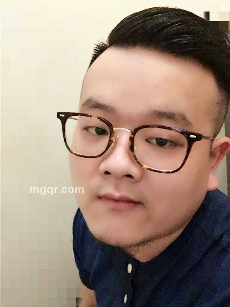 凤爪分你一半的头像