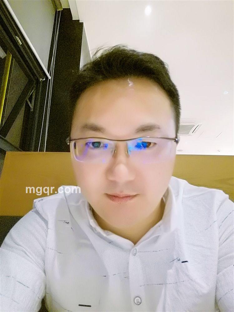 寻梦千百度的头像