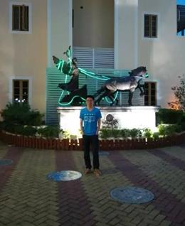 想你的夜色你真美的头像