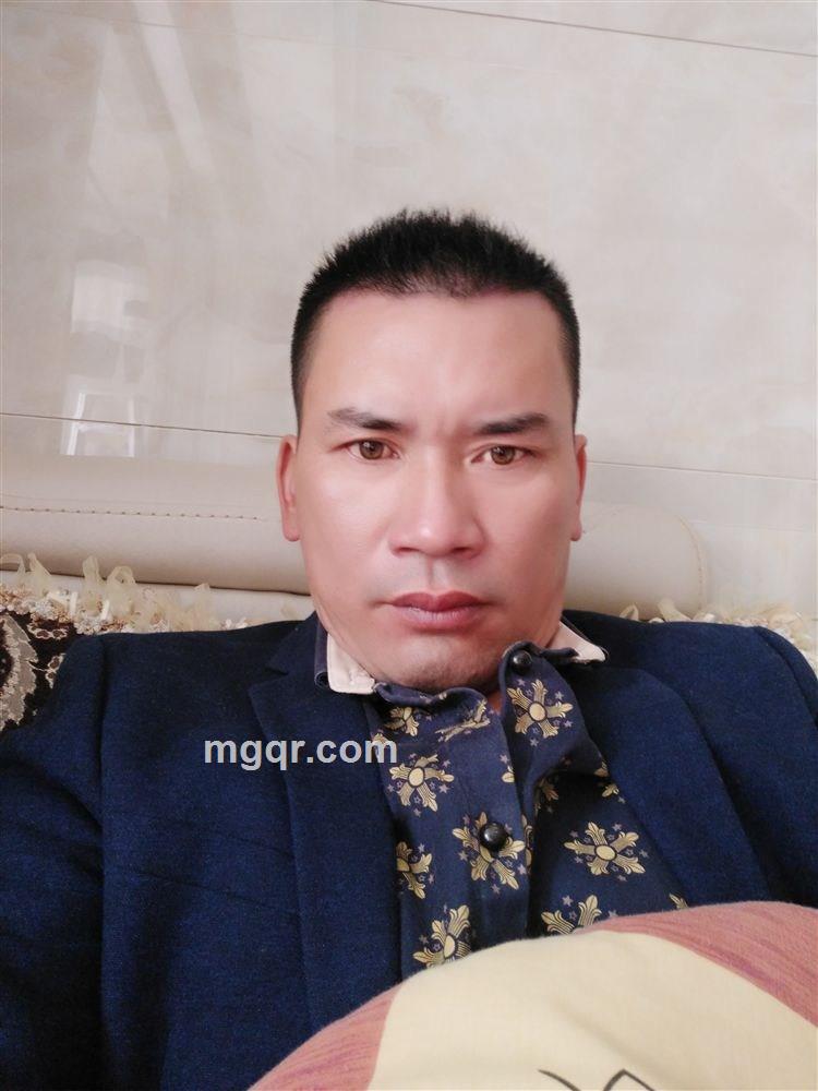 饥饿的狼的头像