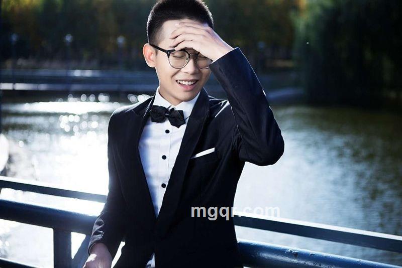 天天向上。的头像