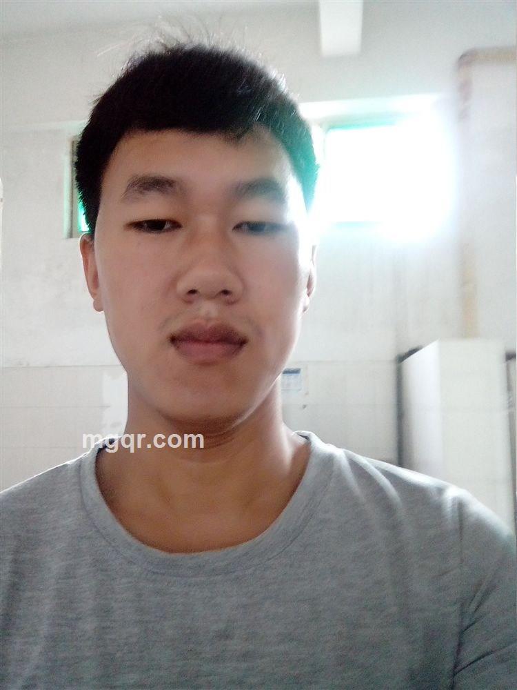 为生活奔波的头像