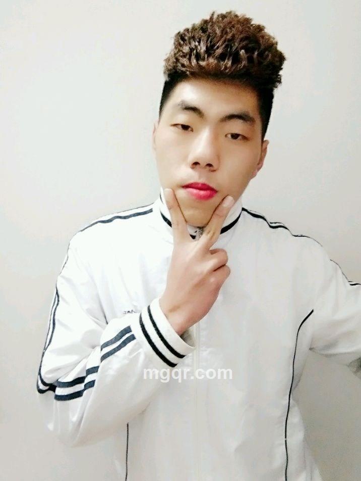 关于骚阳的头像