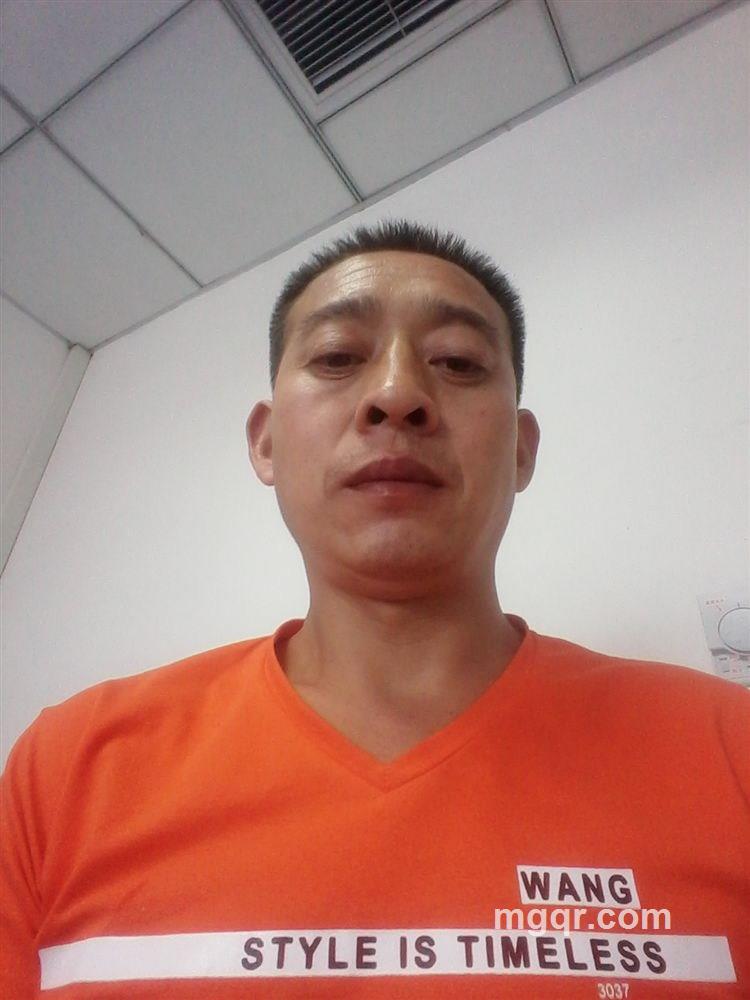 实实在在的头像