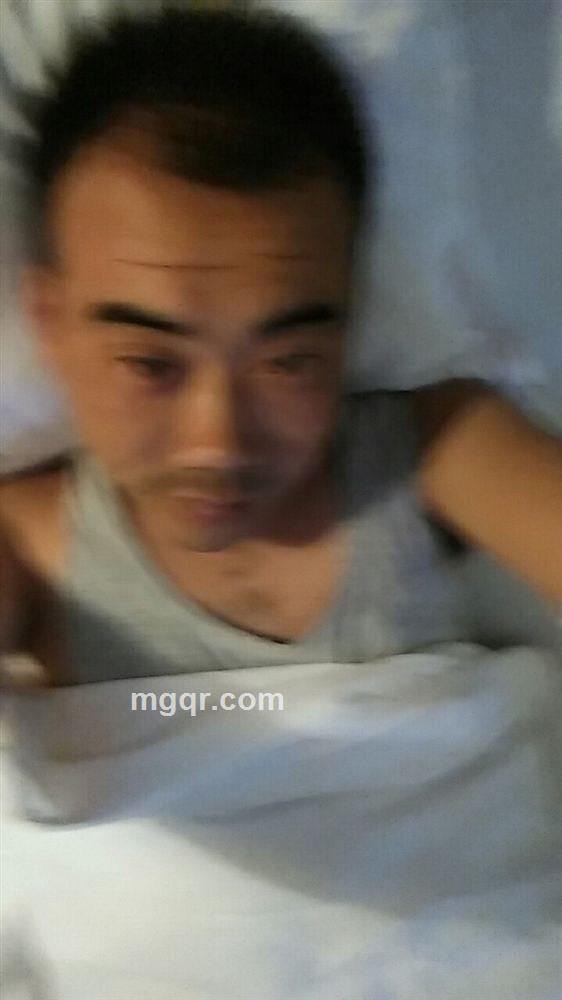 啪啪的头像
