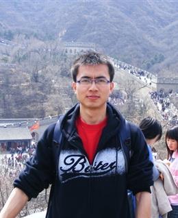 陪你一起浪漫的头像