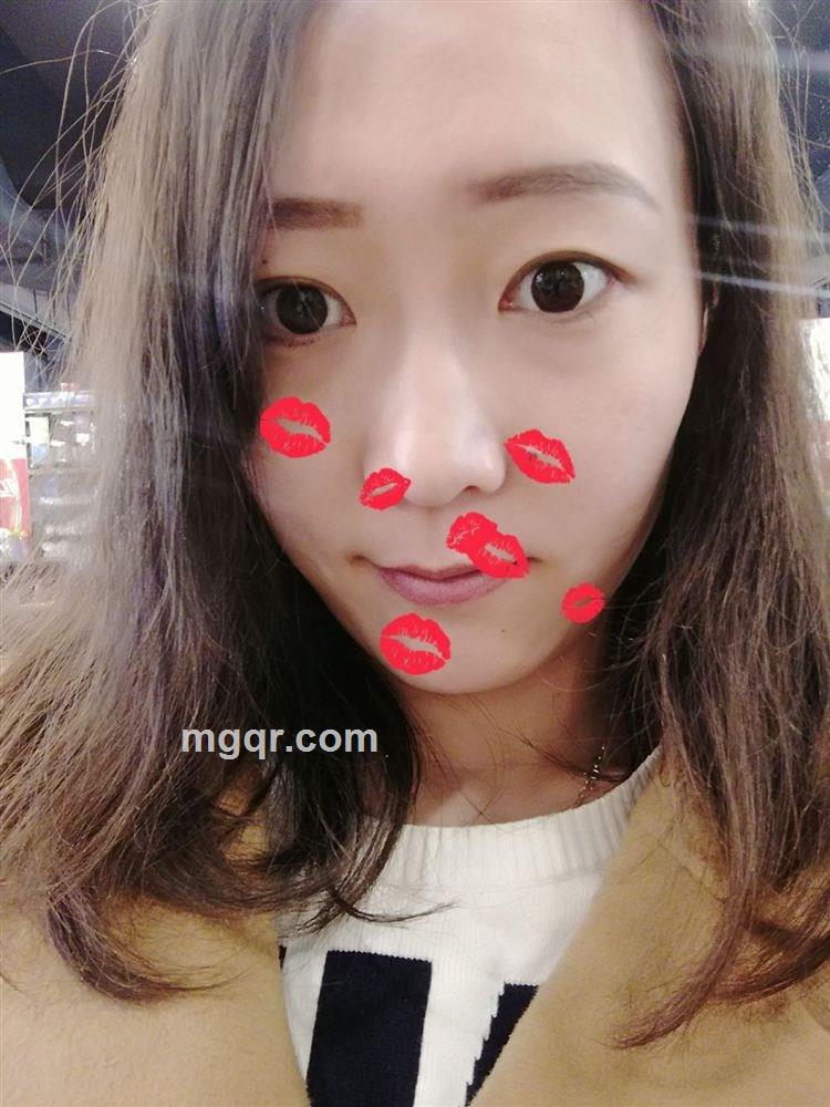 紫色雨玫瑰的头像