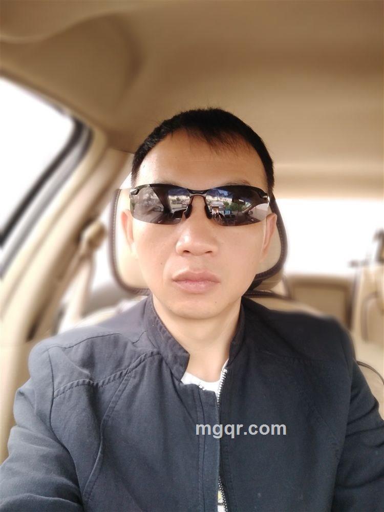 秋天的风的头像