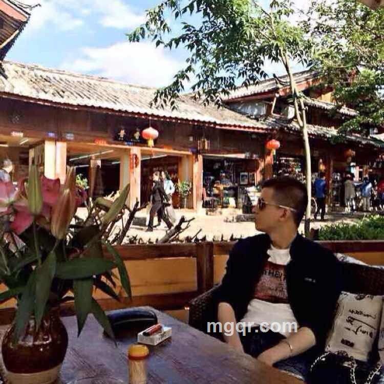 开拖拉机上高速