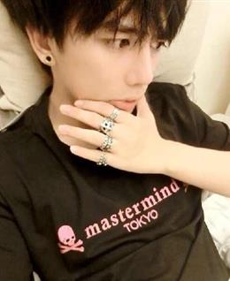 帅帅欧巴的头像