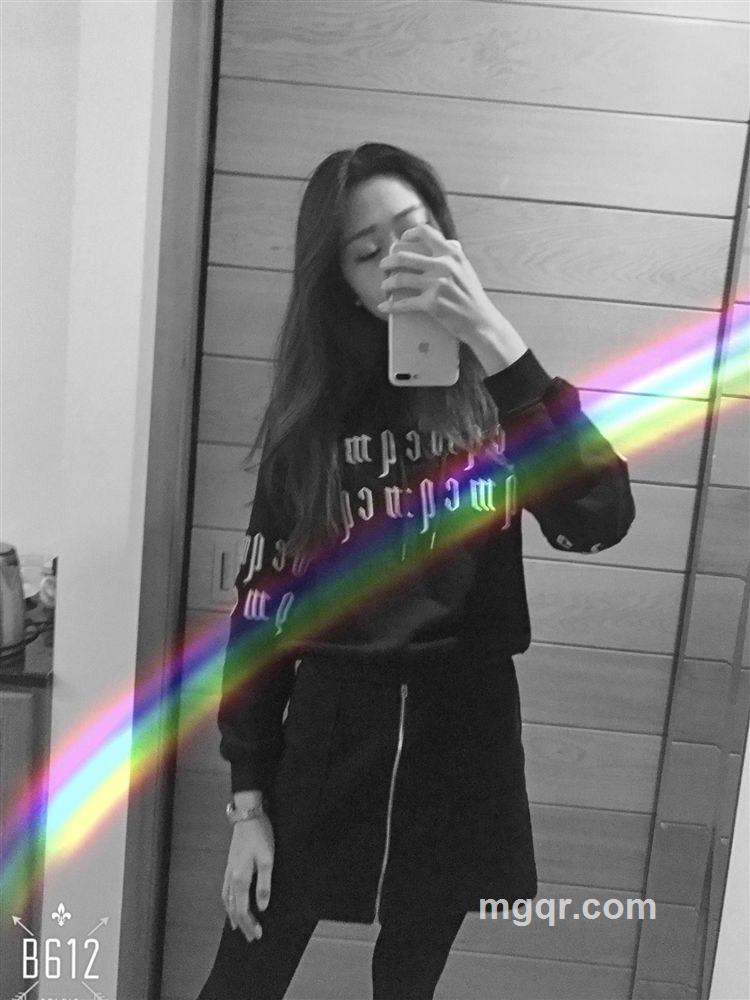 薇薇一笑的头像