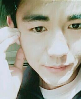 半城半心的头像