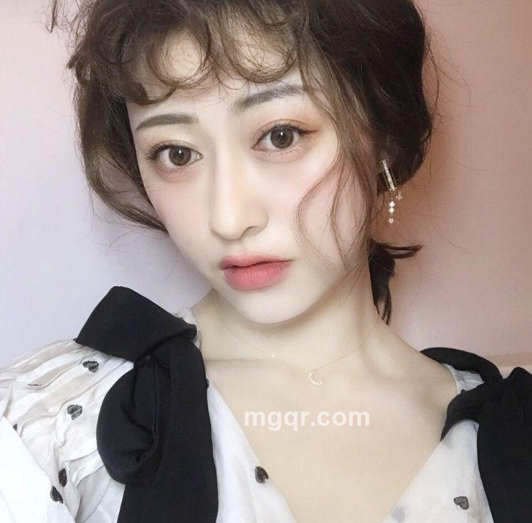 卖茶叶的小女孩的头像