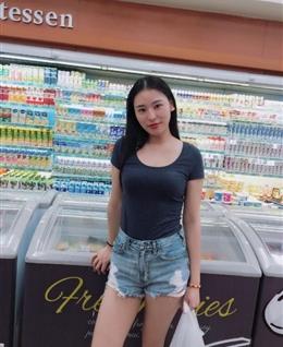 花却随风飞的头像
