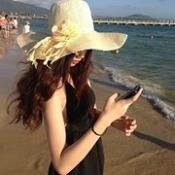 雨季的蔷薇的头像