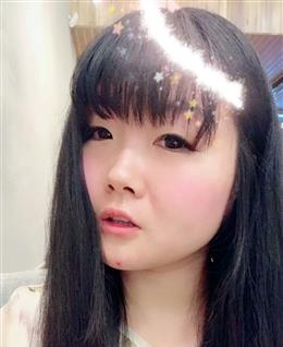 耐看的女孩的头像