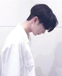 长鹿慢慢的头像