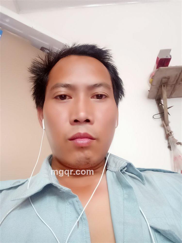 穷人屈爱的头像