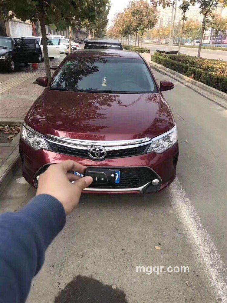 都市男人的头像