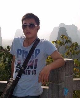 小艾照日的头像