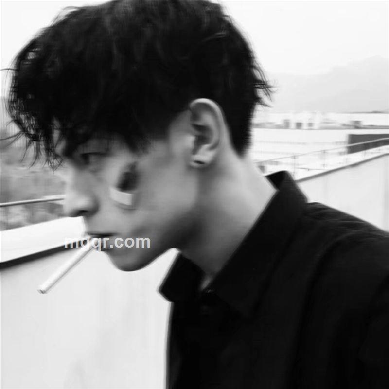 19岁小正太的头像